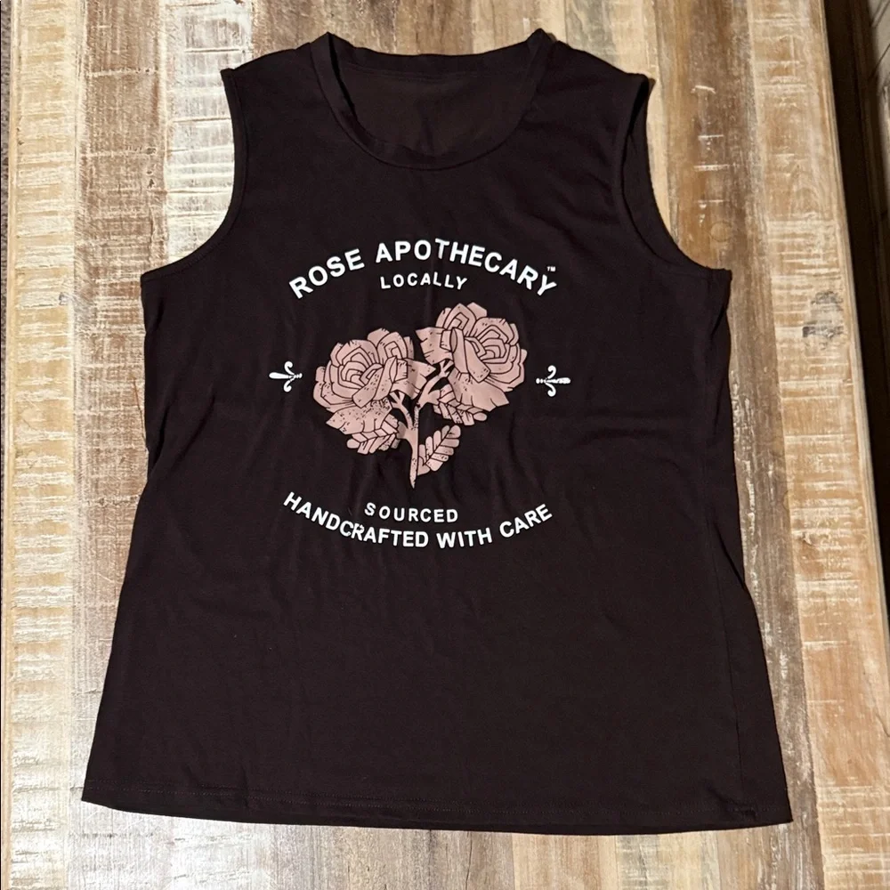 Like New brown sleeveless graphic tee - Picture 1 of 3